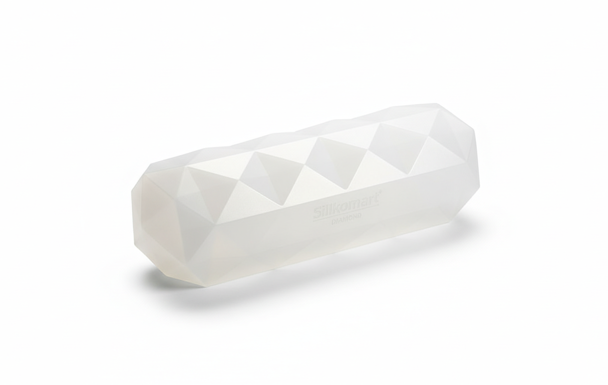 découvrez notre test complet du set de moules en silicone silikomart diamond, idéal pour réaliser des bûches élégantes et originales avec facilité.