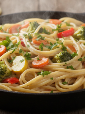 découvrez pourquoi la cuisson des pâtes en france surprend et divise les italiens, passionnés de gastronomie et fiers de leurs traditions culinaires.