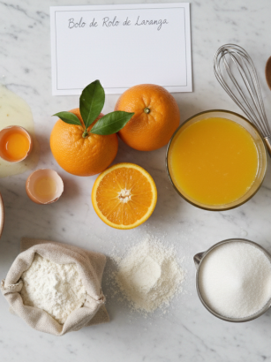 découvrez la torta à l’orange, un roulé portugais moelleux et parfumé, prêt en seulement 15 minutes. une douceur rapide et savoureuse à ne pas manquer !