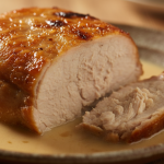 Rôti de porc fondant mijoté au lait : une tendreté irrésistible à déguster à la cuillère