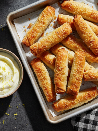 découvrez l'hommage à une légende de la f1 : l’ancien champion allemand et mentor de schumacher s’éteint, marquant la fin d’une ère emblématique dans le monde de la formule 1.