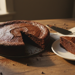 Découvrez la recette express du gâteau ultra-moelleux en 10 minutes avec seulement 3 ingrédients magiques !