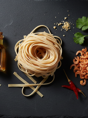 découvrez notre recette fraîche et facile de pad thaï aux crevettes, parfaite à emporter pour des déjeuners savoureux et rapides à préparer.